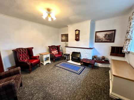 3 bedroom Semi-detached house for sale in Hamstead Terrace, Wednesbury, Wednesbury, WS10