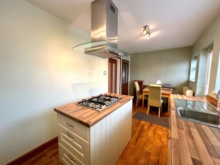 3 bedroom Semi-detached house for sale in Hamstead Terrace, Wednesbury, Wednesbury, WS10