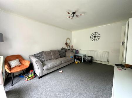 3 bedroom Semi-detached house for sale in Hudson Road, Tipton, DY4