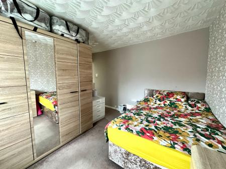 3 bedroom Semi-detached house for sale in Hudson Road, Tipton, DY4