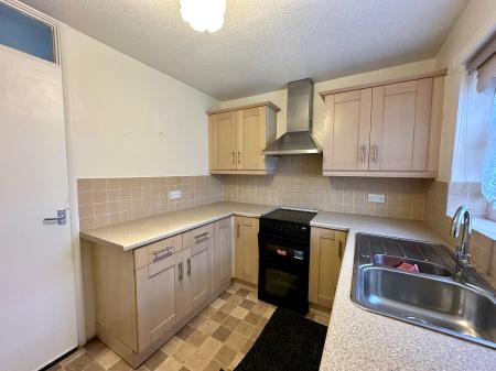 3 bedroom Terraced House to let in Harvills Hawthorn, West Bromwich, B70