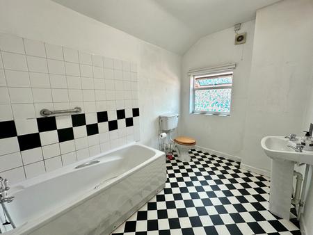 2 bedroom Terraced House for sale in Osborne Road, West Bromwich, B70