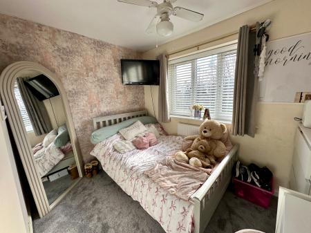 3 bedroom End of terrace house for sale in Crankhall Lane, Wednesbury, Wednesbury, WS10