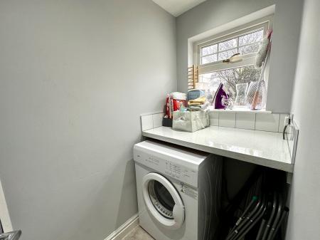 2 bedroom Semi-detached house for sale in Goldicroft Road, Wednesbury, Wednesbury, WS10