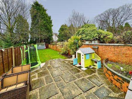 2 bedroom Semi-detached house for sale in Goldicroft Road, Wednesbury, Wednesbury, WS10