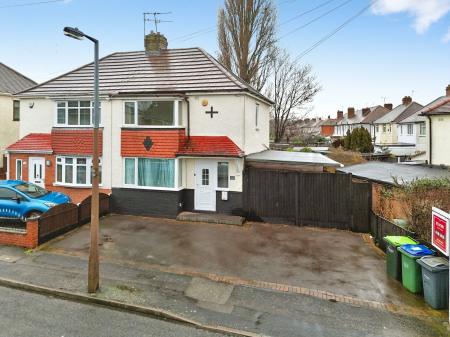 Oaktree Road, Wednesbury, Wednesbury, WS10