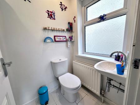 4 bedroom Semi-detached house for sale in Holden Road, Wednesbury, Wednesbury, WS10