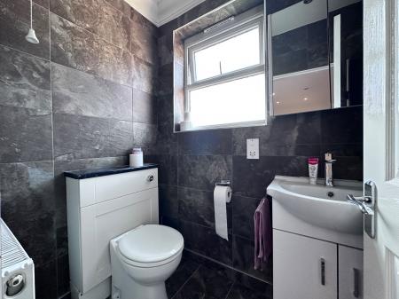 4 bedroom Semi-detached house for sale in Holden Road, Wednesbury, Wednesbury, WS10