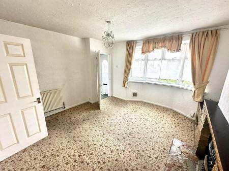2 bedroom Semi-detached house to let in Dangerfield Lane, Wednesbury, WS10