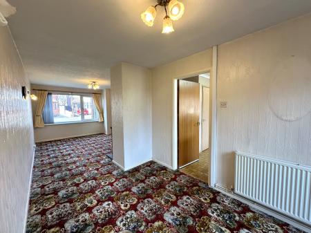 3 bedroom Semi-detached house for sale in Mounts Road, Wednesbury, Wednesbury, WS10