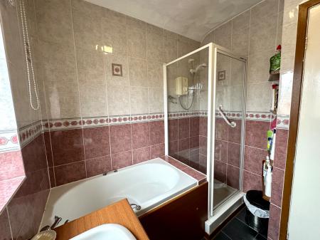 3 bedroom End of terrace house for sale in Phoenix Street, West Bromwich, B70
