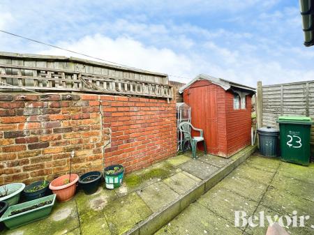 3 bedroom End of terrace house for sale in Phoenix Street, West Bromwich, B70