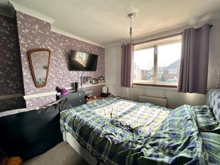 3 bedroom Semi-detached house for sale in Kent Road, Wednesbury, WS10