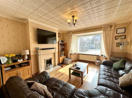 3 bedroom Semi-detached house for sale in Kent Road, Wednesbury, WS10