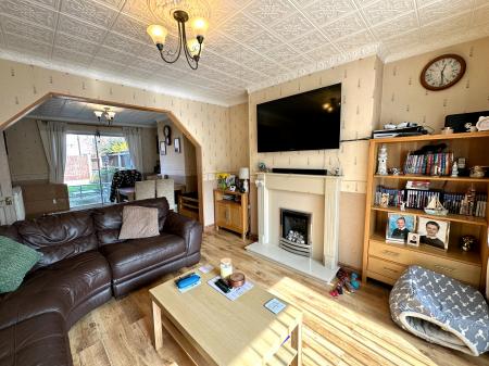 3 bedroom Semi-detached house for sale in Kent Road, Wednesbury, WS10