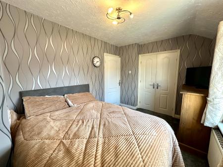 3 bedroom Semi-detached house for sale in Vimy Road, Wednesbury, WS10