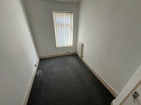 3 bedroom Terraced House to let in Wharfedale Street, Wednesbury, WS10
