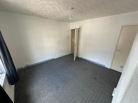 3 bedroom Terraced House to let in Wharfedale Street, Wednesbury, WS10