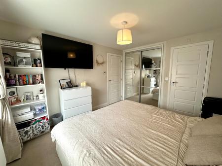 4 bedroom Detached house for sale in Centenary Lane, Wednesbury, Wednesbury, WS10