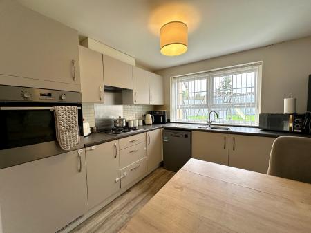 4 bedroom Detached house for sale in Centenary Lane, Wednesbury, Wednesbury, WS10