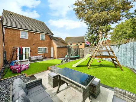 4 bedroom Detached house for sale in Centenary Lane, Wednesbury, Wednesbury, WS10