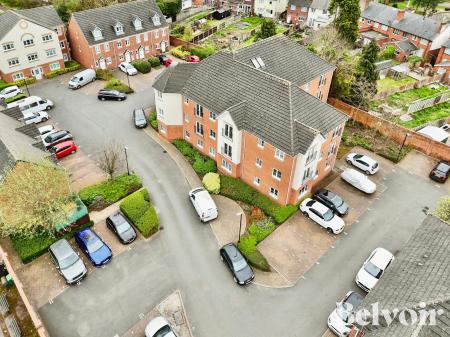 2 bedroom Apartment for sale in The Avenue, Darlaston