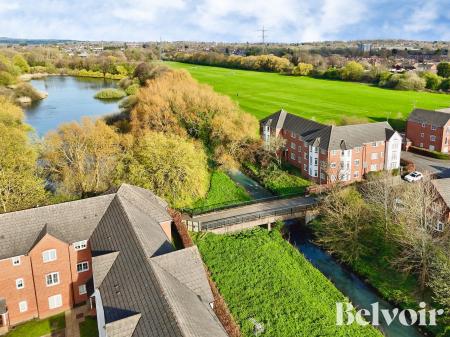 2 bedroom Apartment for sale in Wedgbury Close, Wednesbury, WS10