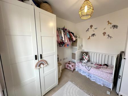 2 bedroom Apartment for sale in Wedgbury Close, Wednesbury, WS10