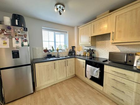 2 bedroom Apartment for sale in Wedgbury Close, Wednesbury, WS10