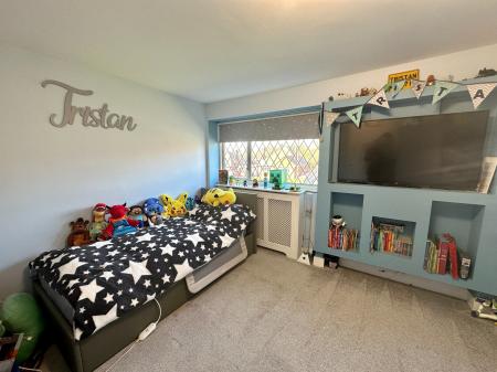 3 bedroom Semi-detached house for sale in Cinder Road, Gornal Wood, Dudley, DY3