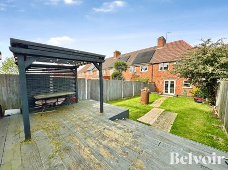 3 bedroom End of terrace house for sale in Carrington Road, Sandwell, Wednesbury, WS10