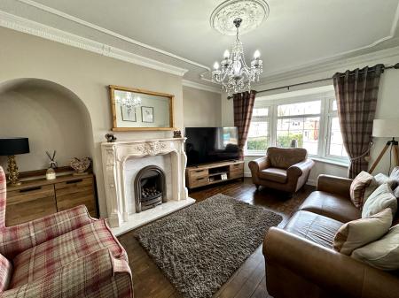 3 bedroom End of terrace house for sale in Carrington Road, Sandwell, Wednesbury, WS10