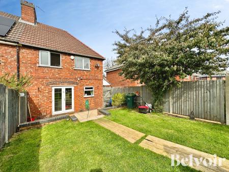 3 bedroom End of terrace house for sale in Carrington Road, Sandwell, Wednesbury, WS10