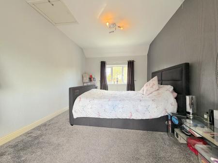 3 bedroom Semi-detached house for sale in Richards Street, Darlaston, Wednesbury, WS10