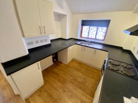 1 bedroom Flat to let in Darlaston Road, Wednesbury, WS10