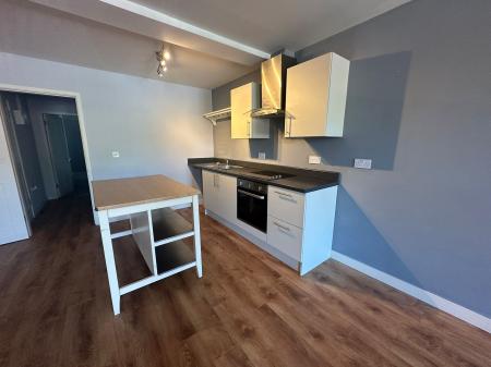 1 bedroom Flat to let in Upper High Street, Wednesbury, WS10