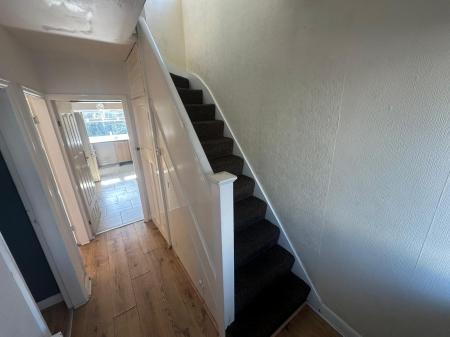 3 bedroom Semi-detached house to let in Collins Road, Wednesbury, WS10