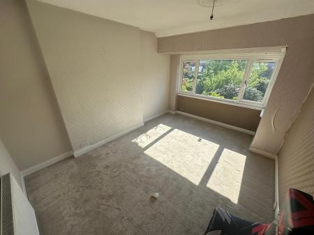 3 bedroom Semi-detached house to let in Collins Road, Wednesbury, WS10
