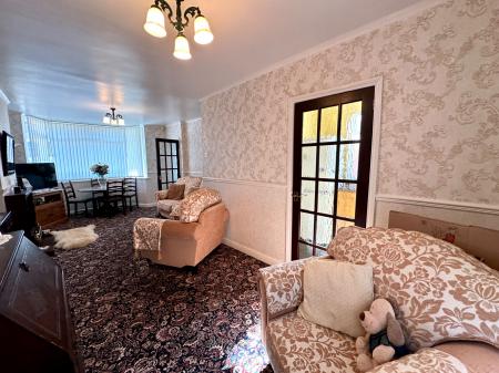 2 bedroom Semi-detached house for sale in Griffiths Road, West Bromwich, B71