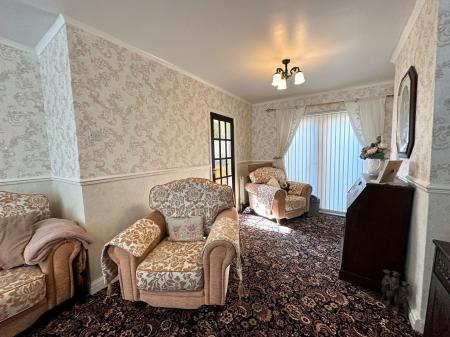 2 bedroom Semi-detached house for sale in Griffiths Road, West Bromwich, B71