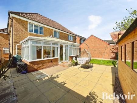 6 bedroom Detached house for sale in The Leasowes, Great Bridge, Tipton, DY4