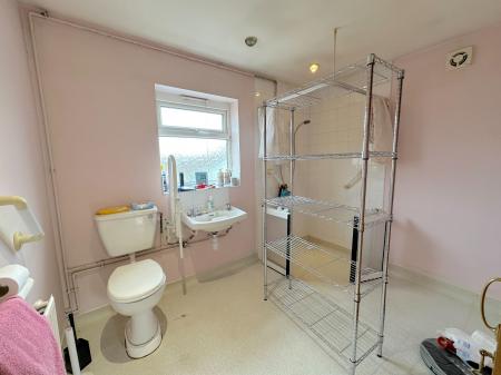 3 bedroom End of terrace house for sale in Eastfield Road, Princes End, Tipton, DY4