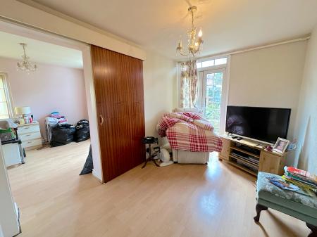 3 bedroom End of terrace house for sale in Eastfield Road, Princes End, Tipton, DY4