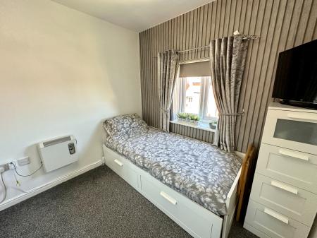 2 bedroom Apartment for sale in Tame Crossing, Wednesbury, Wednesbury, WS10