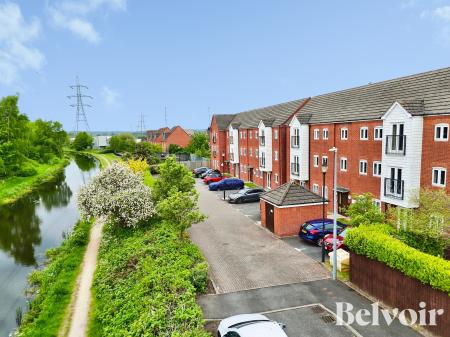 2 bedroom Apartment for sale in Tame Crossing, Wednesbury, Wednesbury, WS10