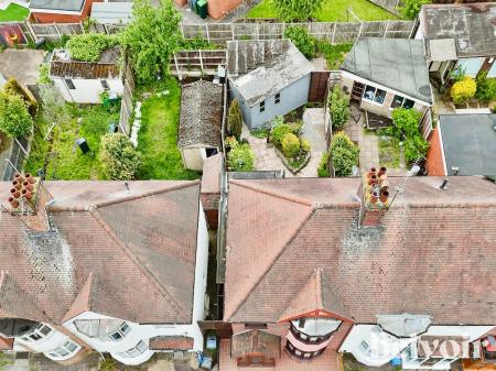 3 bedroom End of terrace house for sale in Oak Lane, West Bromwich, B70