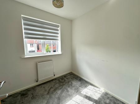 4 bedroom Detached house to let in Bagwall Crescent, Wednesbury, WS10