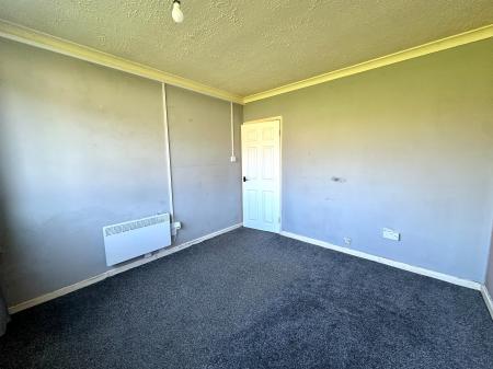 1 bedroom Flat for sale in Oak Close, Tipton, DY4