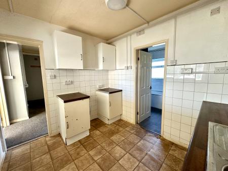 1 bedroom Flat for sale in Oak Close, Tipton, DY4