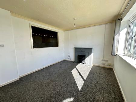 1 bedroom Flat for sale in Oak Close, Tipton, DY4